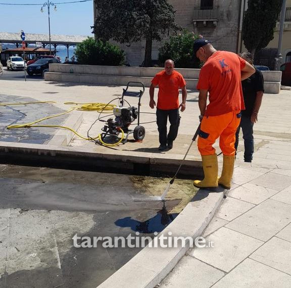 Piazza Fontana Torna A Zampillare Intervento Straordinario Di Manutenzione