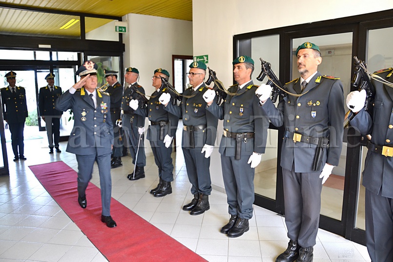 GUARDIA DI FINANZA: VISITA DEL COMANDANTE REGIONALE PUGLIA, GENERALE DI ...