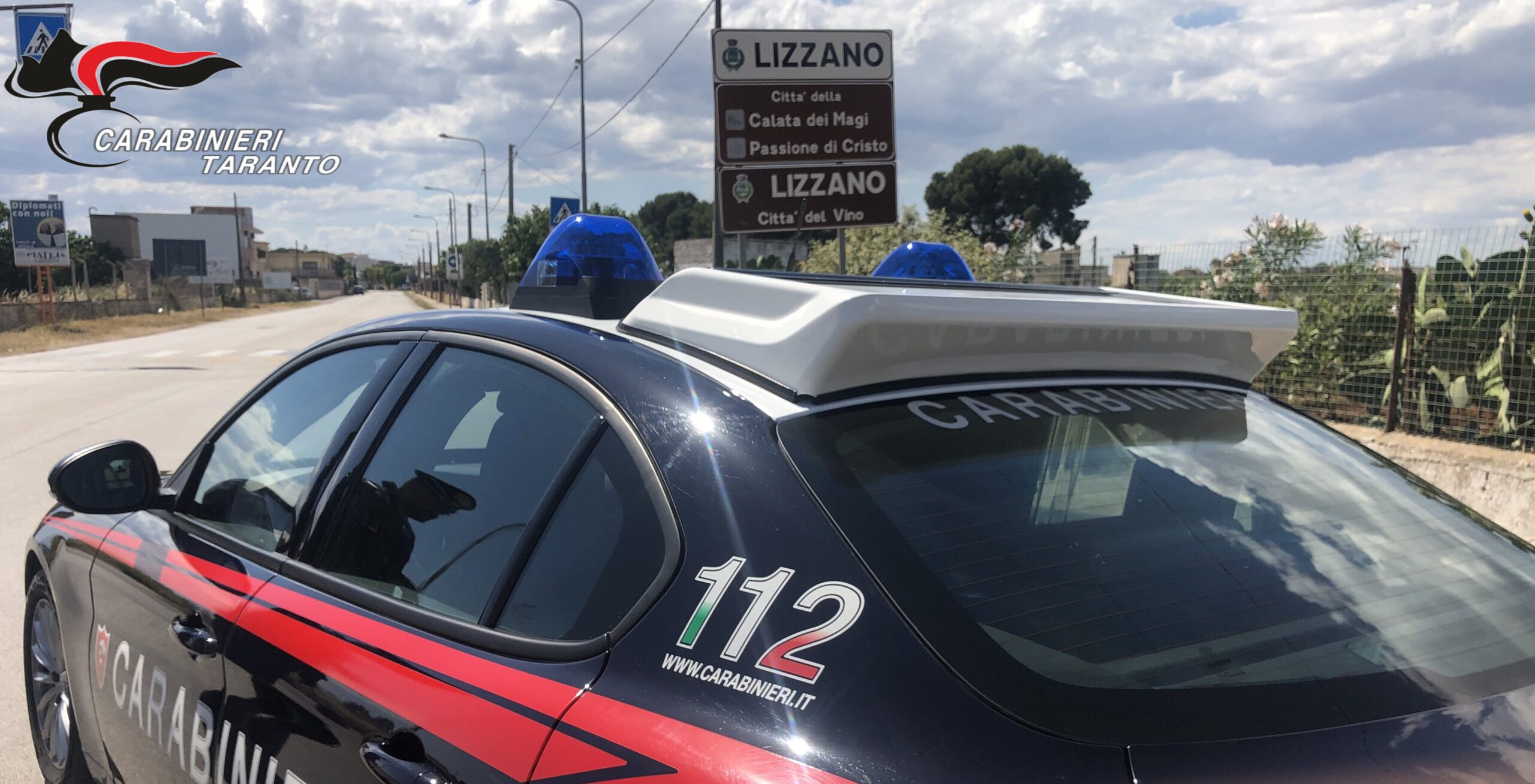 Tenta di fuggire con la droga, arrestato dai carabinieri